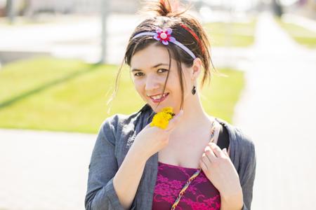 girl-with-flower