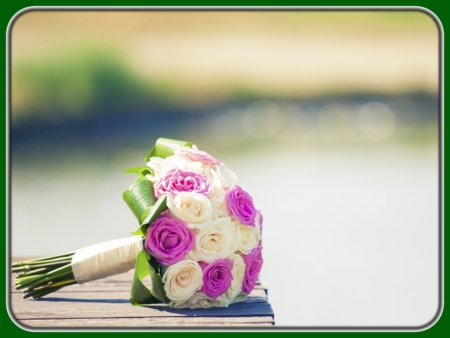 White and Pink Bouquet of Roses