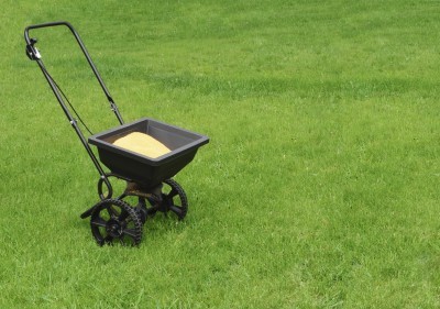 lawn fertilizer