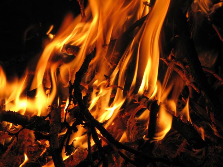 fire-49954_1280_full_width.jpg