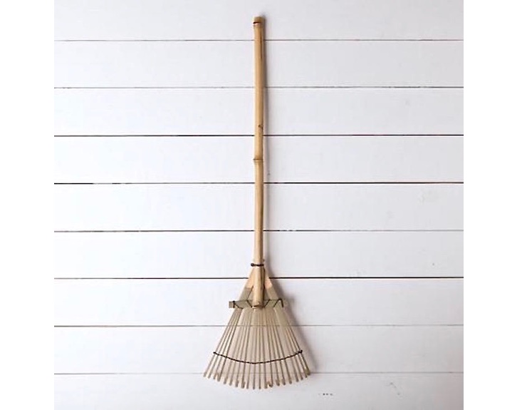 bamboo-gravel-rake-1-gardenista