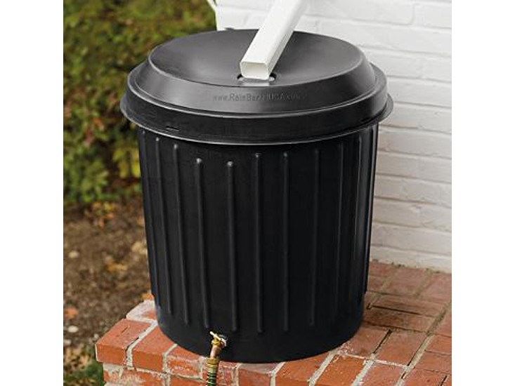 rain-barrel-frontgate-gardenista