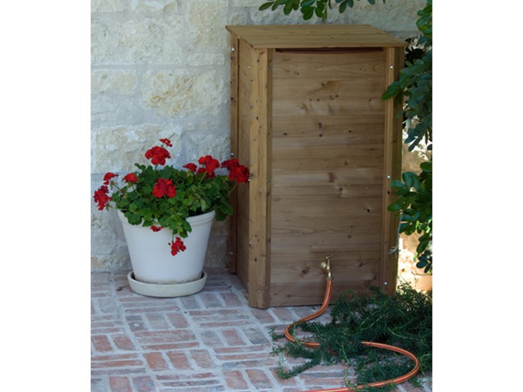 eco-square-wood-rain-barrel-gardenista