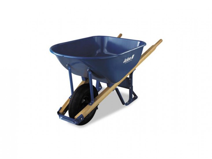 jackson-professional-wheelbarrow-gardenista