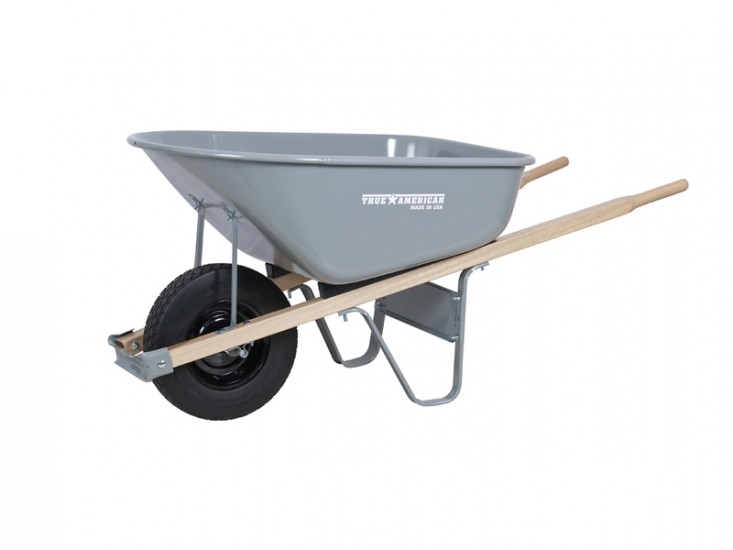 ames-co-poly-wheelbarrow-gardenista