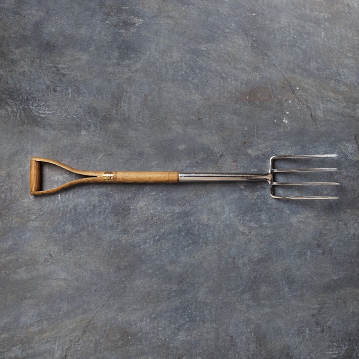 joseph-bentley-long-handled-fork-gardenista