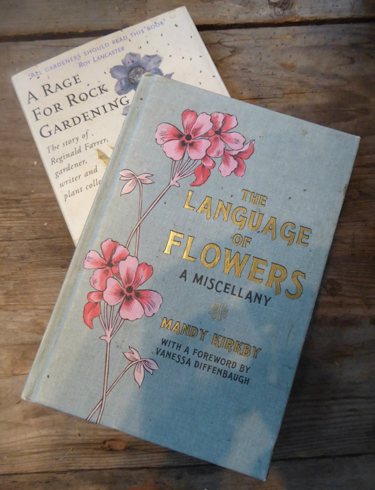 5-Melissa's-Collection-Vintage-Flower-Books-jamjar-gardenista