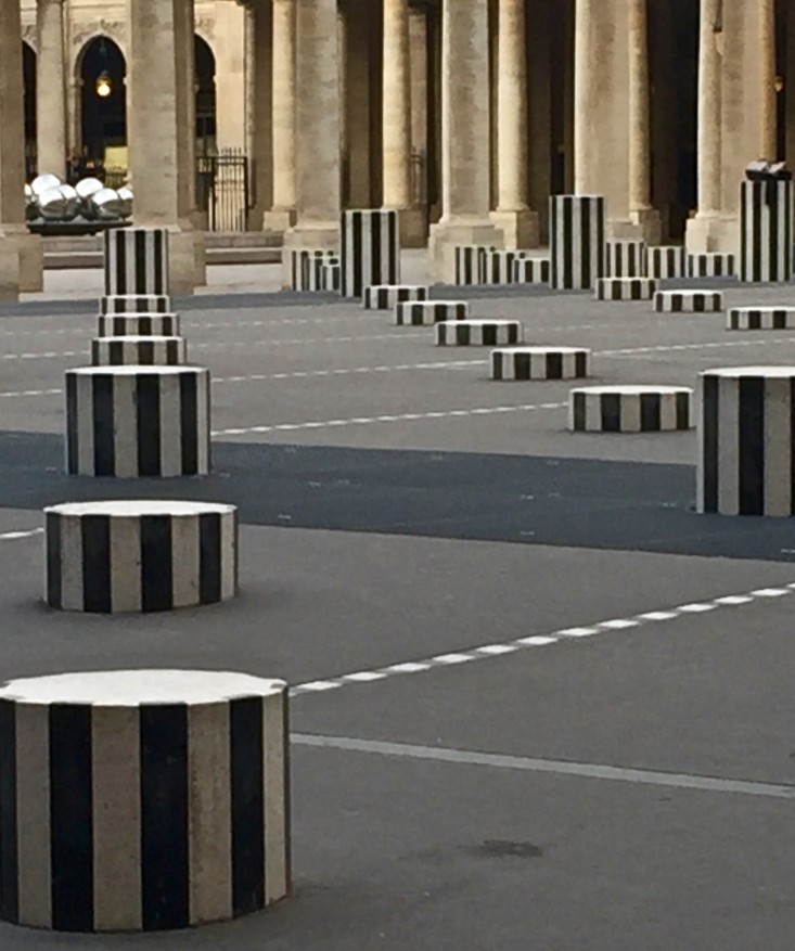 paris-black-white-gardens-palais-royal-gardenista