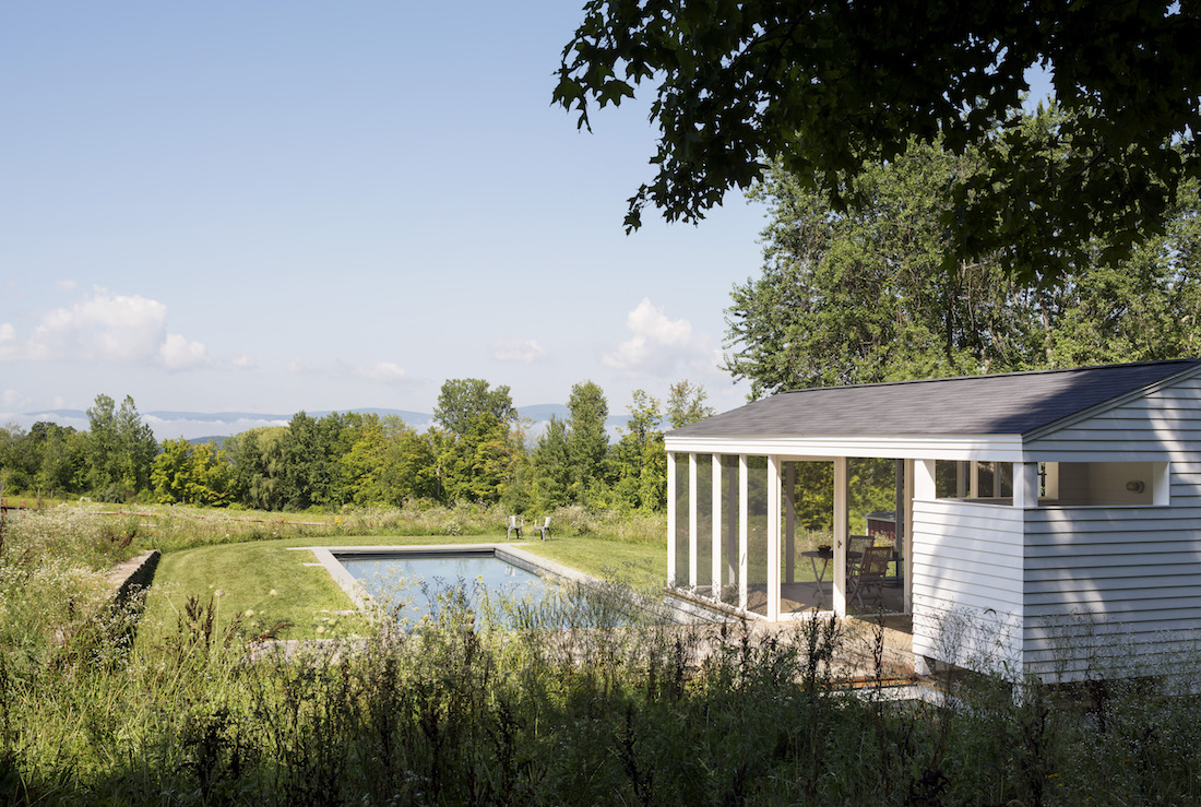 Swimming Pool and Pool House by O'Neill Rose Architects | Gardenista