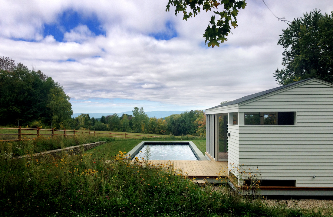 Swimming Pool and Pool House by O'Neill Rose Architects | Gardenista