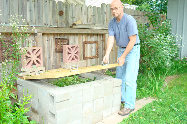 DIY compost bins-11