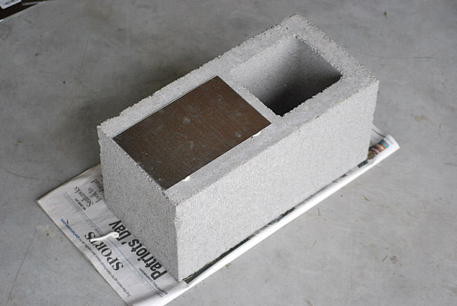 vertical-cinder-block-planter-5