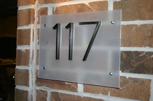 DIY frosted house numbers