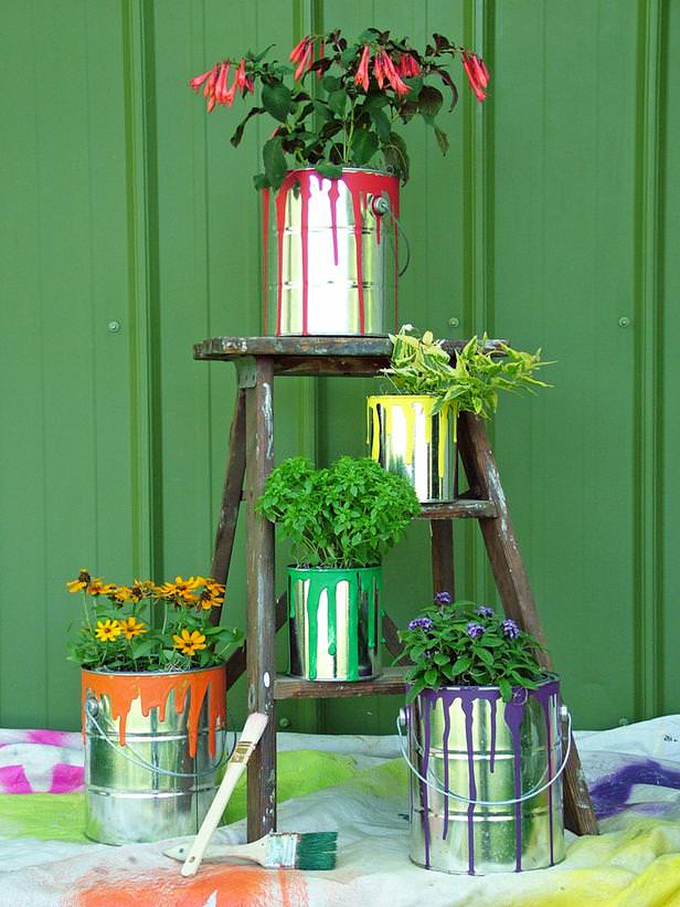 plant container garden art