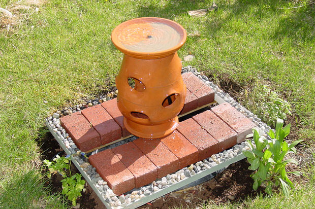 strawberry pot garden water fountain
