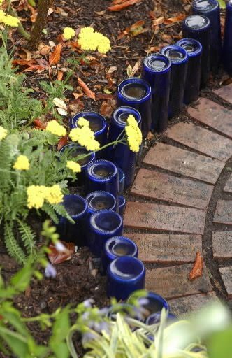 garden edging from recycled bottles