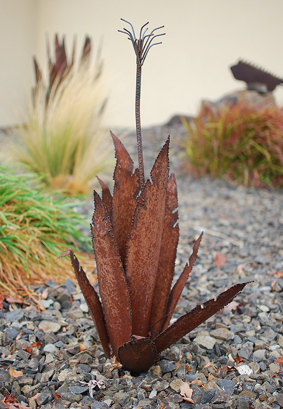 rusted metal garden decor 22