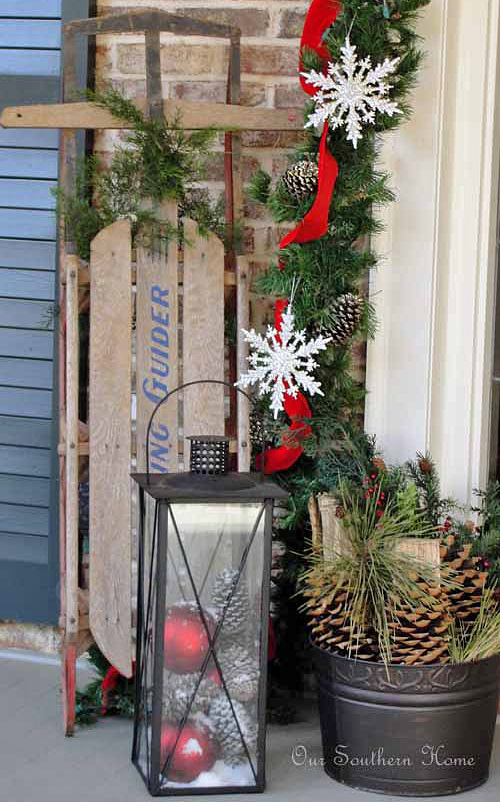 DIY Outdoor Christmas Decorating