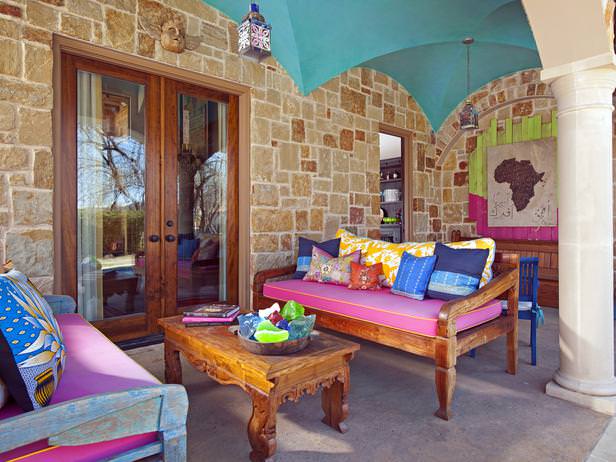 DP_Ashley-Astleford-colorful-Mediterranean-outdoor-room_s4x3_lg