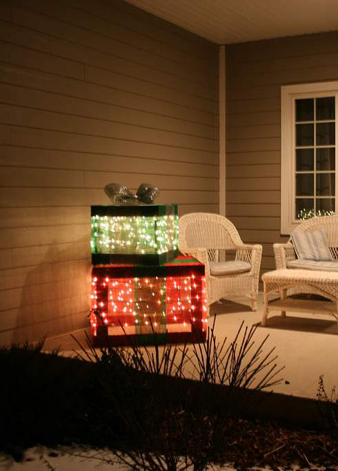 outdoor holiday lighted gift boxes