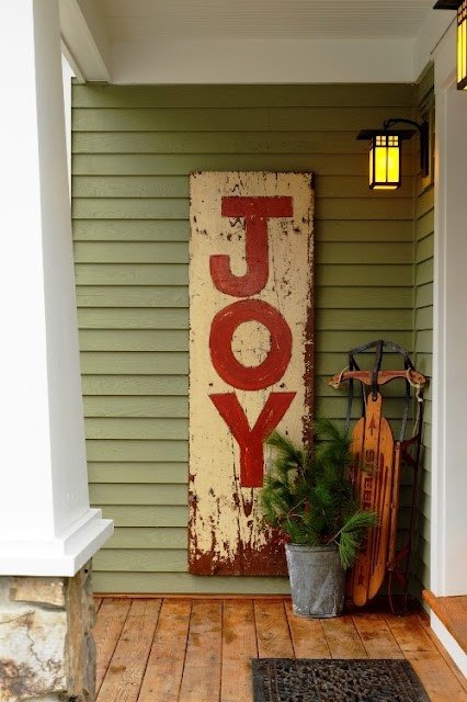 joy holiday sign