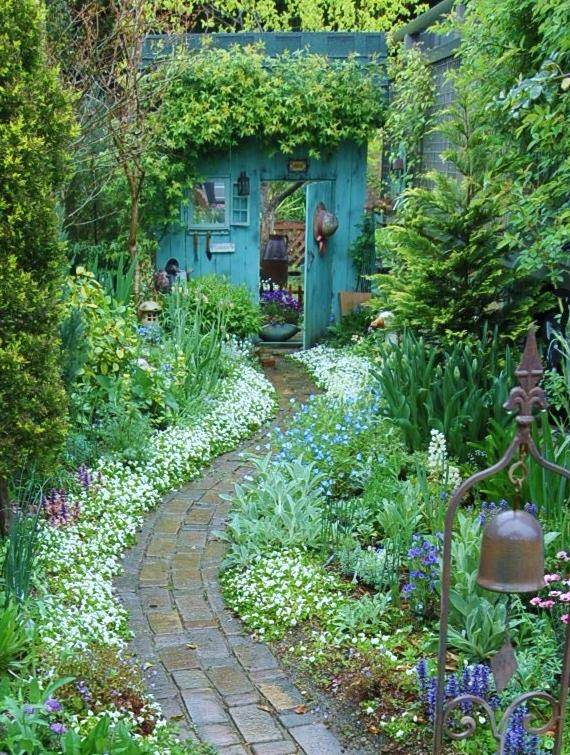beautiful backyard gardens